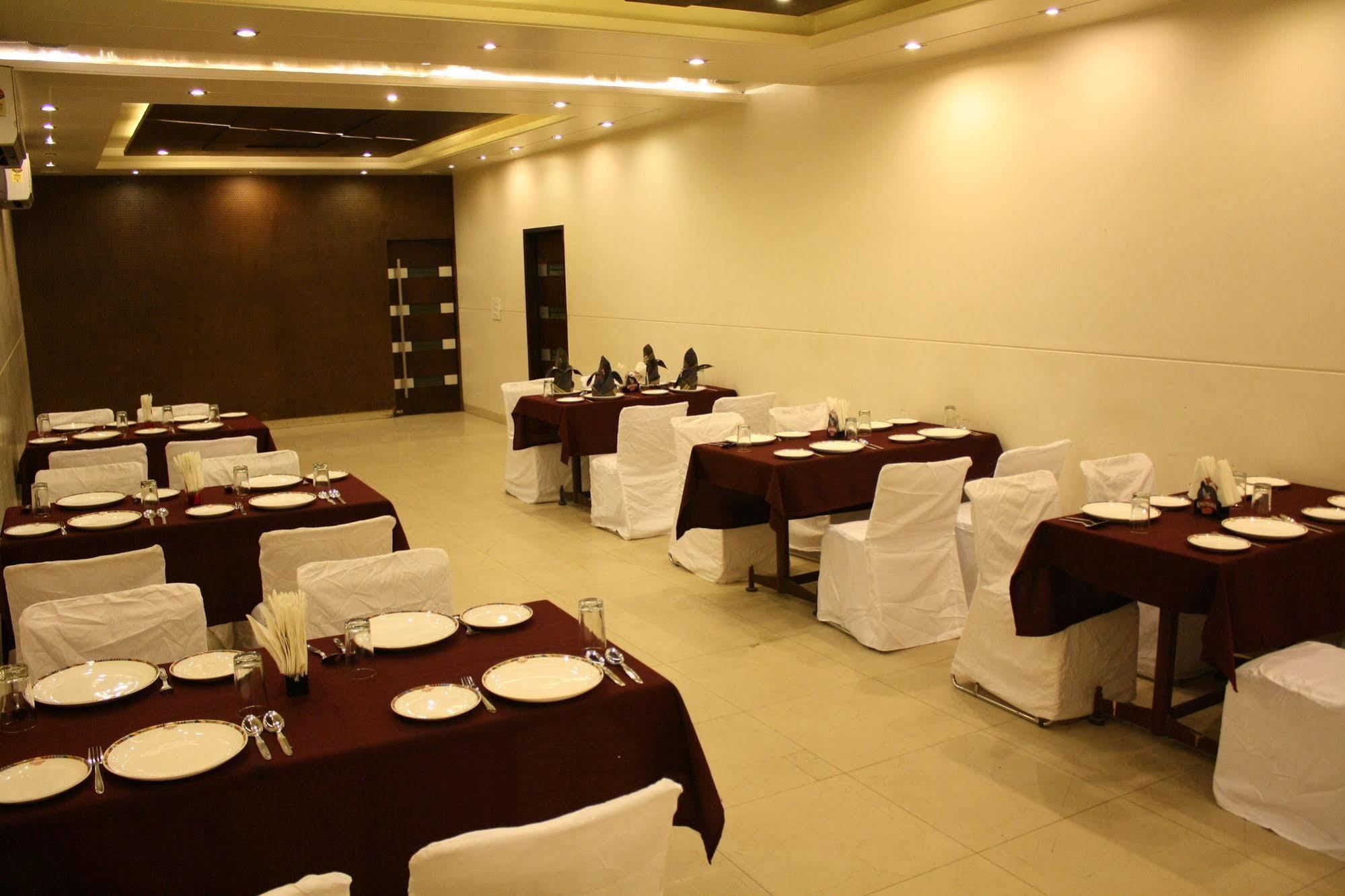ג'איפור Hotel Shalimar מראה חיצוני תמונה