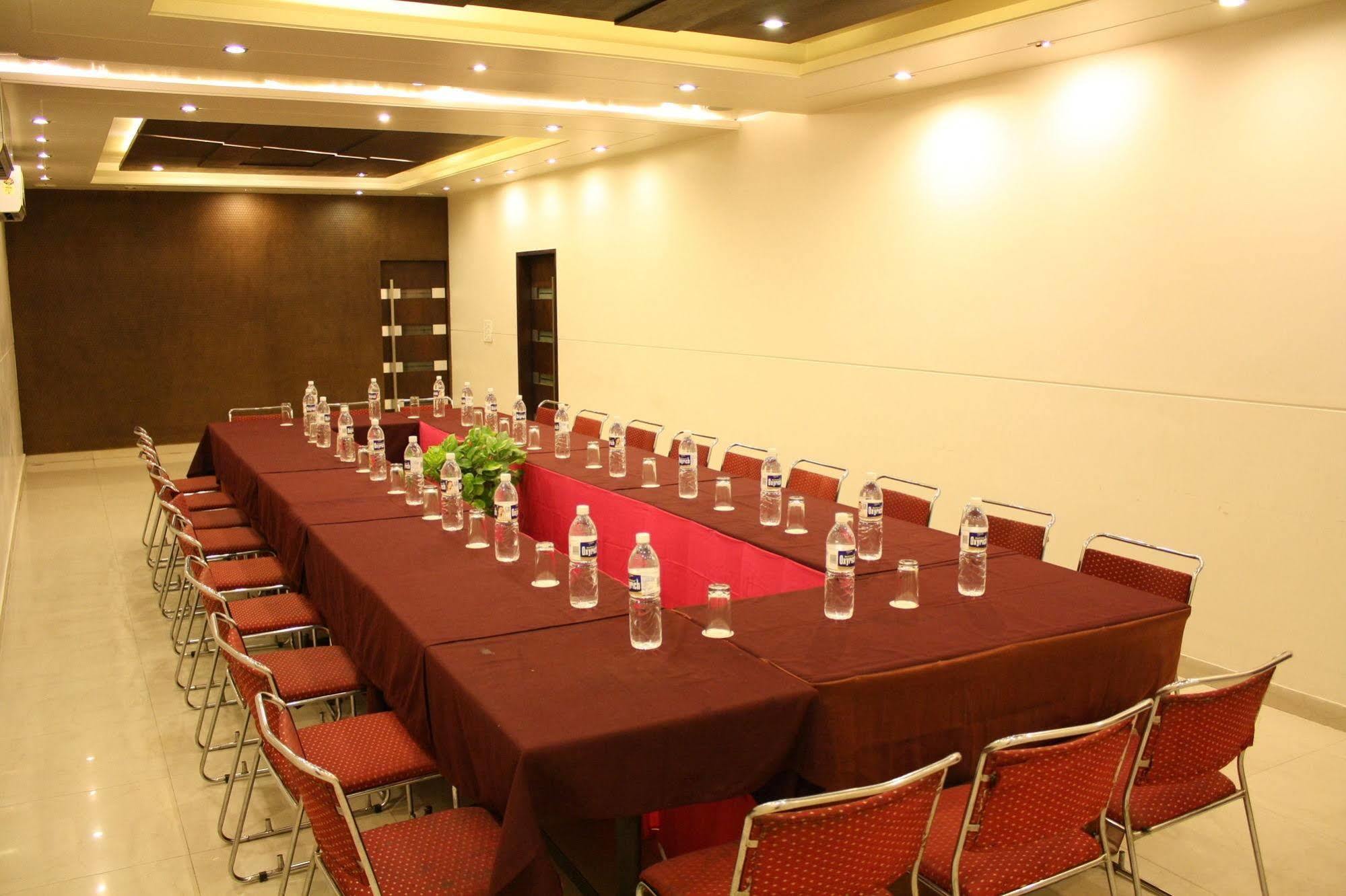 ג'איפור Hotel Shalimar מראה חיצוני תמונה