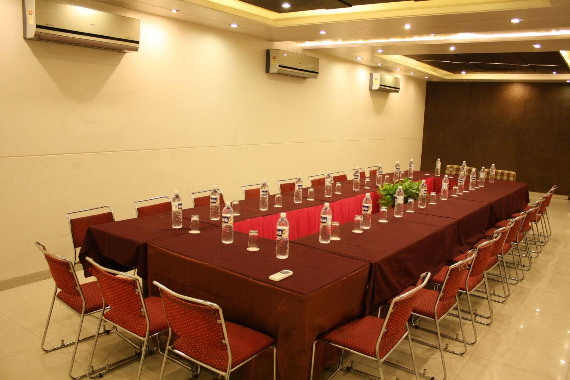 ג'איפור Hotel Shalimar מראה חיצוני תמונה